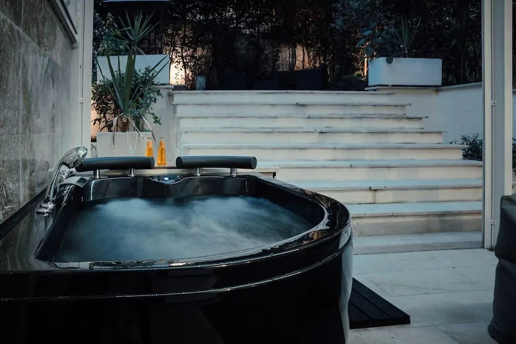 Vatican Garden Jacuzzi Řím